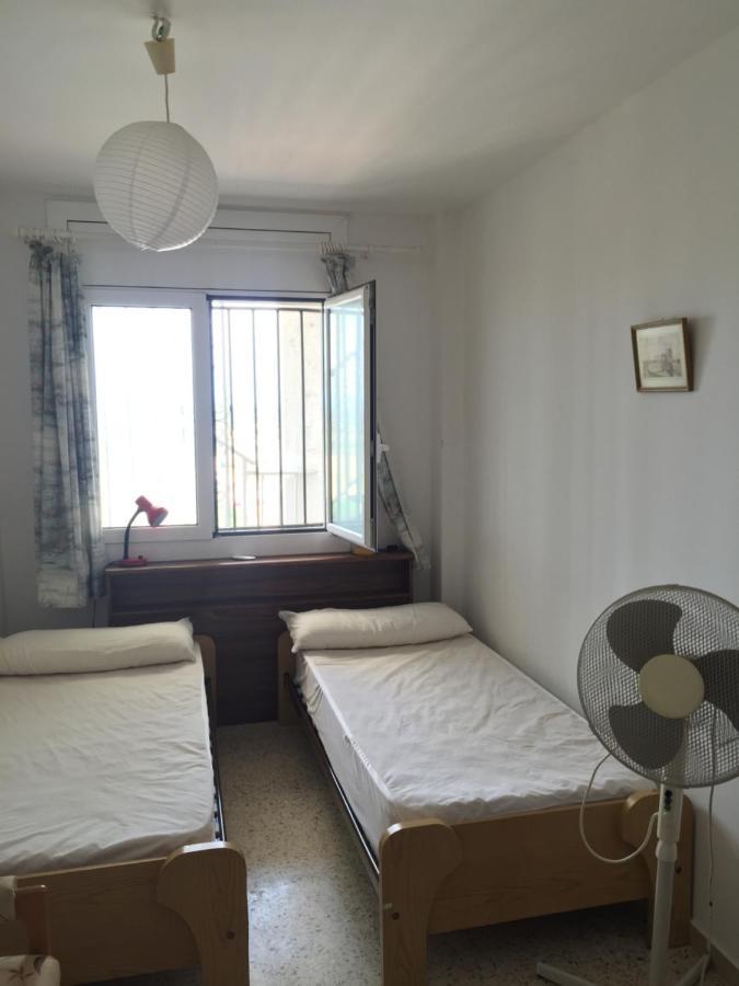 Apartamento Vista Mar Edificio Manhattan 19 Apartment Емпуриабрава Екстериор снимка
